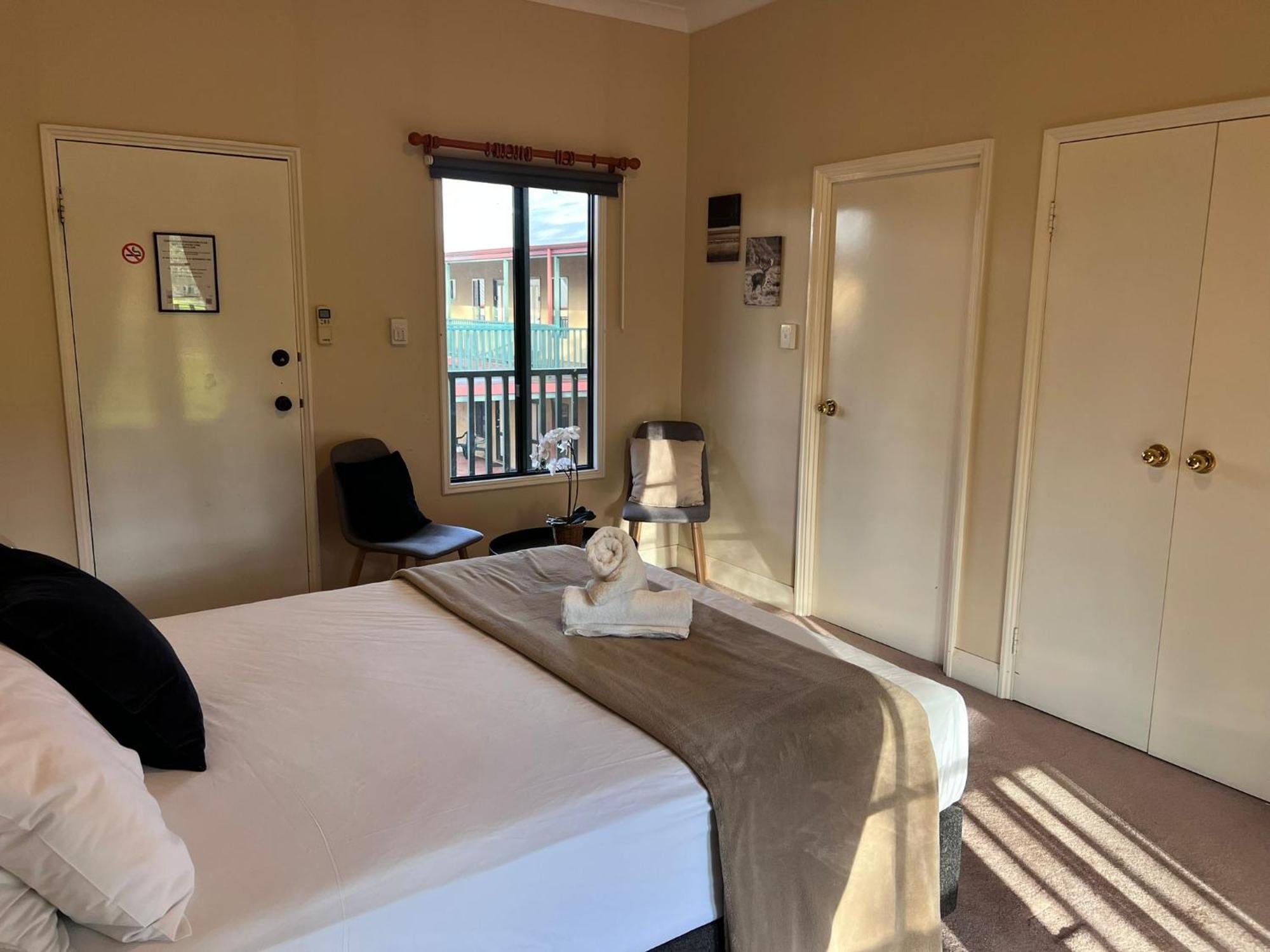 Lovely Little Period 1-Bedroom Unit. Free Parking. يورك المظهر الخارجي الصورة